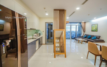 Bán căn hộ 4 phòng ngủ Vinhomes Central Park tòa Park 4  view  sông 