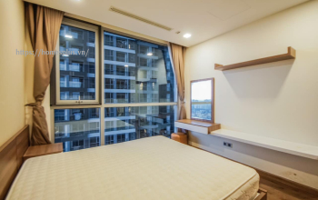 Bán căn hộ 4 phòng ngủ Vinhomes Central Park tòa Park 4  view  sông 
