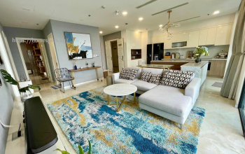 Cho thuê căn hộ 3 phòng ngủ Vinhomes Golden River vòng cung view trực diện sông toà Aqua 3