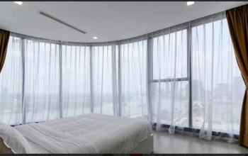 Cho thuê căn hộ 3 phòng ngủ Vinhomes Golden River trực diện view sông, full nội thất leasing 