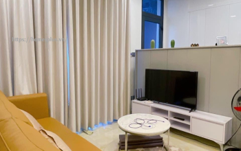Cho thuê căn hộ 1 phòng ngủ Vinhomes Golden River full nội thất xinh view city
