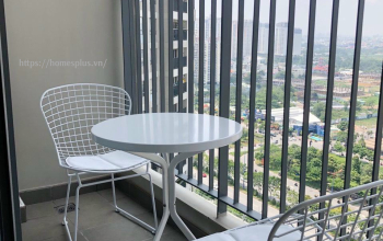 Cho thuê 2 phòng ngủ nội thất cao cấp toà T5 Masteri Thảo Điền