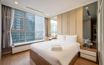 Cho thuê căn hộ 2 phòng ngủ tòa Landmark 1 Vinhomes Central Park