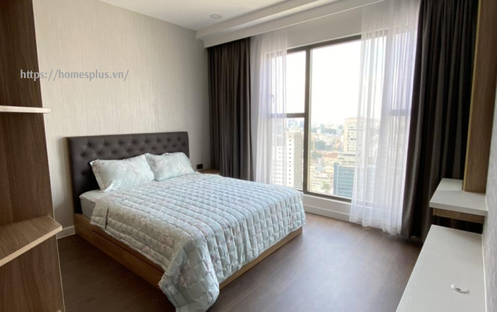 Cho thuê căn hộ 3 phòng ngủ Vinhomes Central Park 100m2 view thoáng
