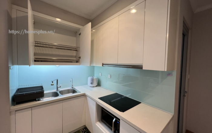 Cho thuê căn hộ Vinhomes Central Park 2 phòng ngủ toà Central 3 full nội thất cao cấp