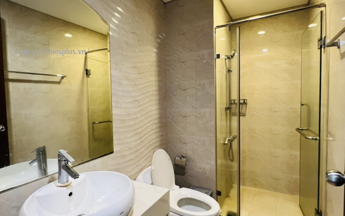 Cho thuê căn hộ Vinhomes Central Park 2 phòng ngủ toà Central 3 full nội thất cao cấp