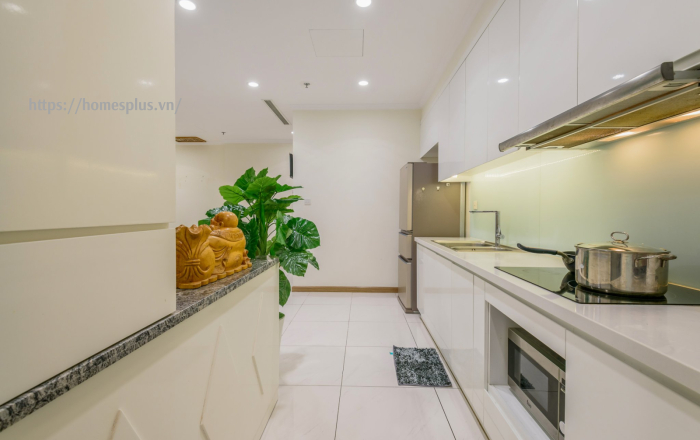 Cho thuê căn hộ 3 phòng ngủ tòa Landmark 5 Vinhomes Central Park