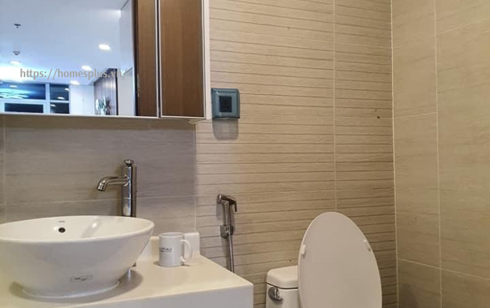 Cho thuê căn hộ 2 phòng ngủ Vinhomes Central Park toà Park 7 view thành phố siêu đẹp 