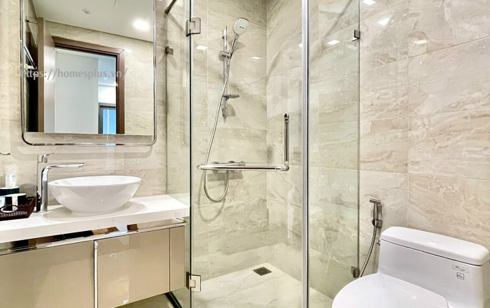 Cho thuê căn hộ 2 phòng ngủ Landmark 81 view đẹp, nội thất sang trọng