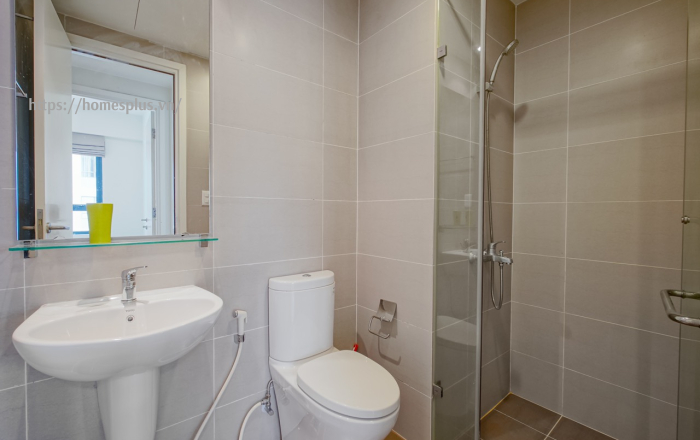 Cho thuê căn hộ 2 phòng ngủ diện tích 70m2 Masteri Thảo Điền