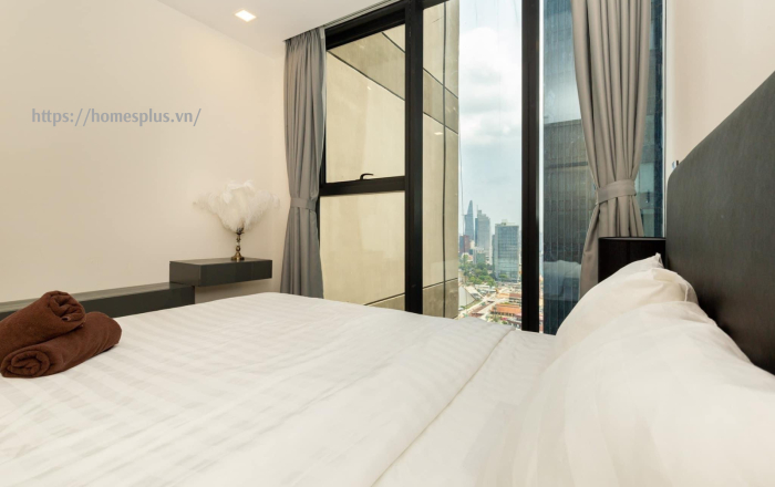 Cho thuê căn hộ 1 phòng ngủ Vinhomes Golden River full nội thất cao cấp view city