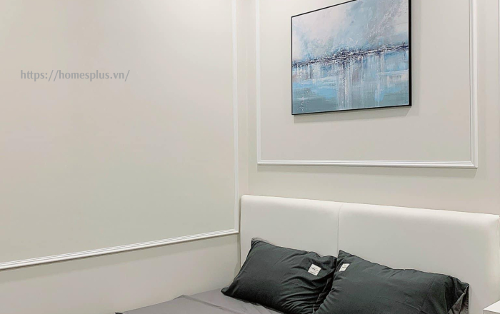Bán căn hộ 2 phòng ngủ có sổ full nt đẹp Vinhomes Golden River