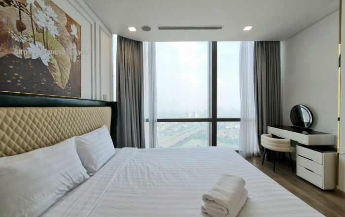 Cho Thuê Căn Hộ Landmark 81 3PN 132m2 Có Thể Vừa Ở Vừa Làm Văn Phòng, view xuất sắc